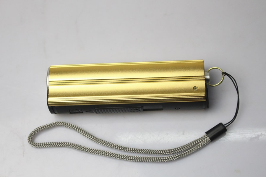 YM-57 The cigarette lighter flashlight